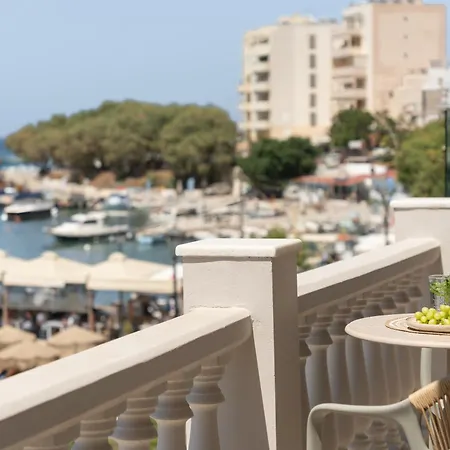 Daire Delia Seafront Hanya